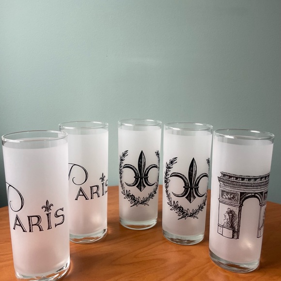 Paris France frosted glasses, French souvenir, fleur de lis, arc de triomphe, - Picture 10 of 10
